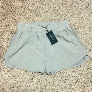 NWT Balance Athletica/Vitality Breeze Short V1, gray, size L